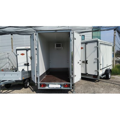 Usato in pronta consegna Refrigerato Monoasse