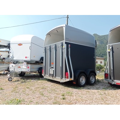 Trailer Boeckmann con Selleria Occasione Offerta Trasporto Cavalli  Due Posti