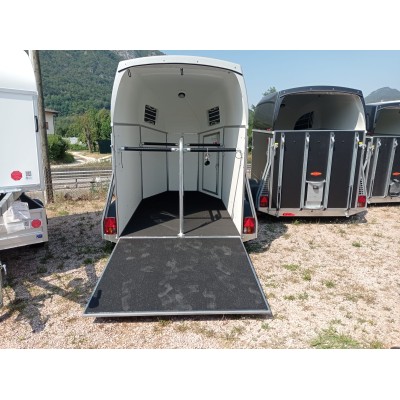 Trailer Boeckmann con Selleria Occasione Offerta Trasporto Cavalli  Due Posti