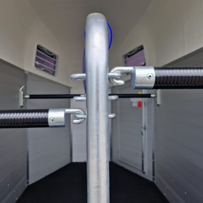 Trailer trasporto cavalli due posti in alluminio Boeckmann Champion Esprit Silver + Black