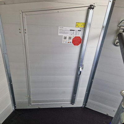 Trailer trasporto cavalli due posti in alluminio Boeckmann Champion Esprit Silver + Black