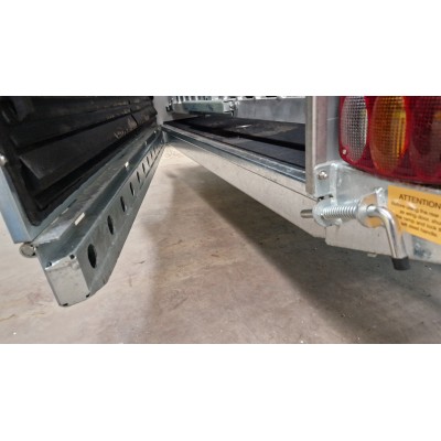 Trailer Trasporto Animali VA3016 Boeckmann in Alluminio