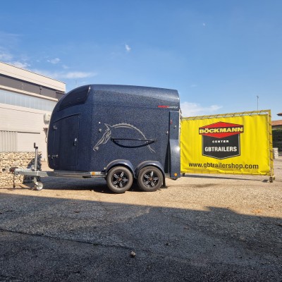 Trailer Trasporto cavalli Boeckmann Comfort in Vetroresina  due posti