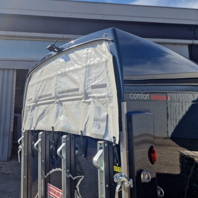 Trailer Trasporto cavalli Boeckmann Comfort in Vetroresina  due posti