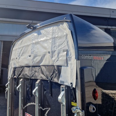 Trailer Trasporto cavalli Boeckmann Comfort in Vetroresina  due posti