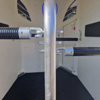 Trailer Trasporto cavalli Boeckmann Comfort in Vetroresina  due posti