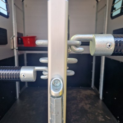 Trailer trasporto cavalli Boeckman Portax S LR Ponta Consegna