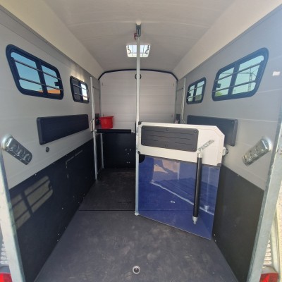 Trailer trasporto cavalli Boeckman Portax S LR Ponta Consegna