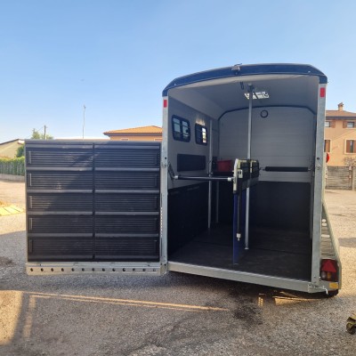 Trailer trasporto cavalli Boeckman Portax S LR Ponta Consegna