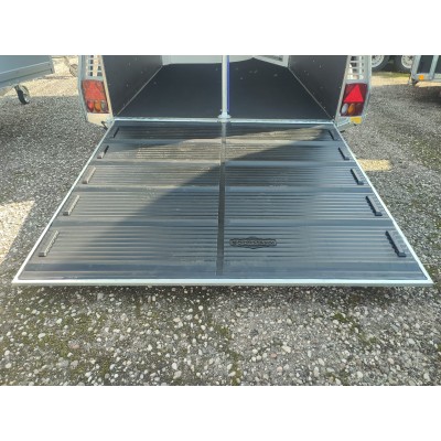 Trailer trasporto cavalli due posti con selleria Boeckmann DUO ESPRIT