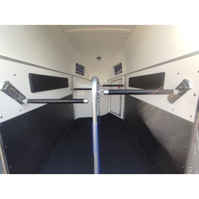 Trailer trasporto cavalli due posti con selleria Boeckmann DUO ESPRIT