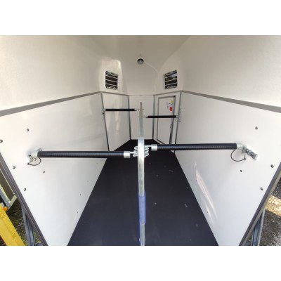 Trailer trasporto cavalli Boeckmann DUO ESPRIT Silver + Black due posti