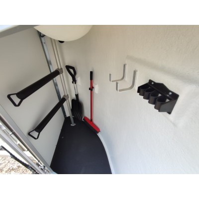 Trailer Boeckmann con Selleria Occasione Offerta Trasporto Cavalli  Due Posti