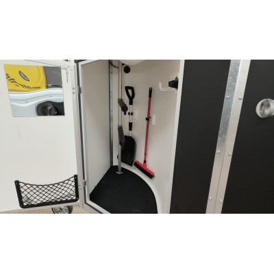 Trailer Boeckmann con Selleria Occasione Offerta Trasporto Cavalli  Due Posti