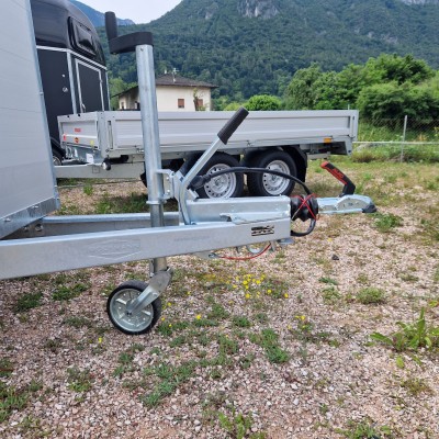 Trailer trasporto cavalli due posti in alluminio Boeckmann Champion Esprit Silver + Black