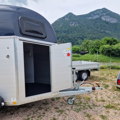 Trailer trasporto cavalli due posti in alluminio Boeckmann Champion Esprit Silver + Black