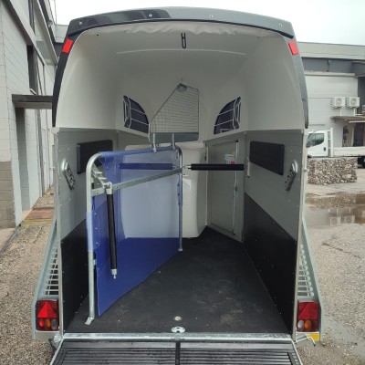 Pronta consegna Champion C Western