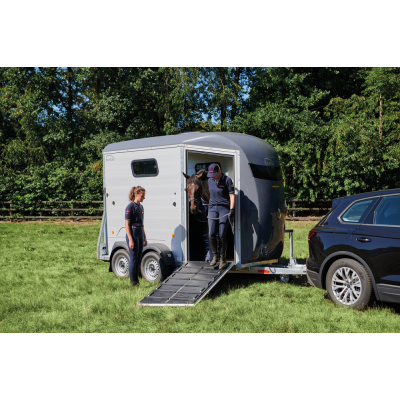Trailer trasporto cavalli Boeckmann Portax K in Alluminio Due Posti