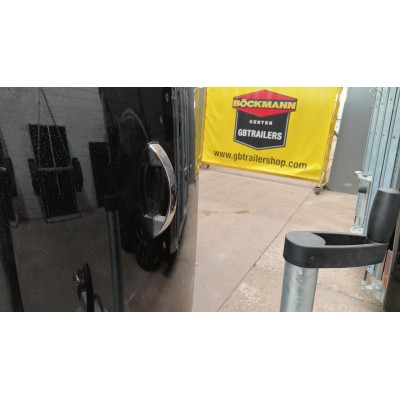Trailer trasporto cavalli due posti in vetroresina PRONTA CONSEGNA