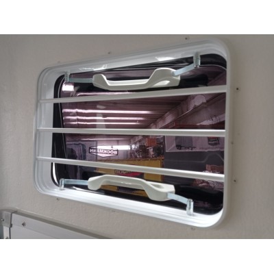 Trailer trasporto cavalli due posti in alluminio Boeckmann Champion Esprit Silver + Black